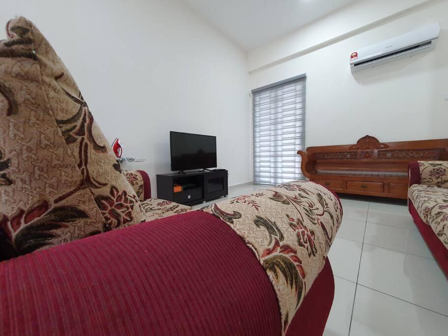 3Storey House 13Pax Family Suite بيان ليباس المظهر الخارجي الصورة
