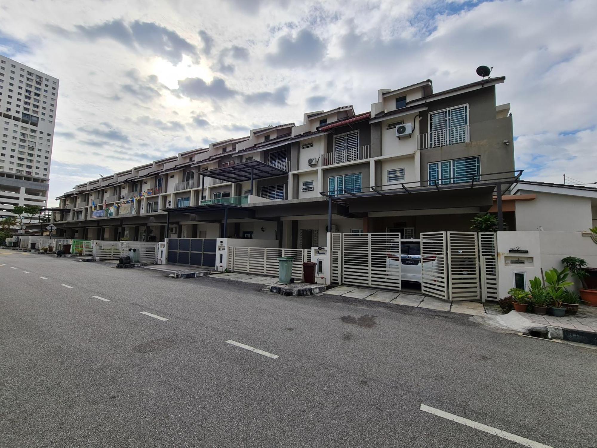 3Storey House 13Pax Family Suite بيان ليباس المظهر الخارجي الصورة